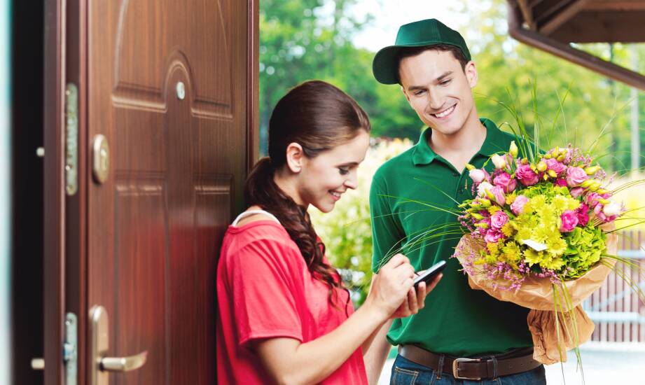 Jak kwiaty z dostawą do domu mogą uczynić rocznicę wyjątkową?