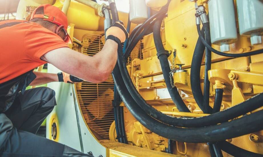 Czy warto inwestować w profesjonalne usługi regeneracyjne dla siłowników hydraulicznych?