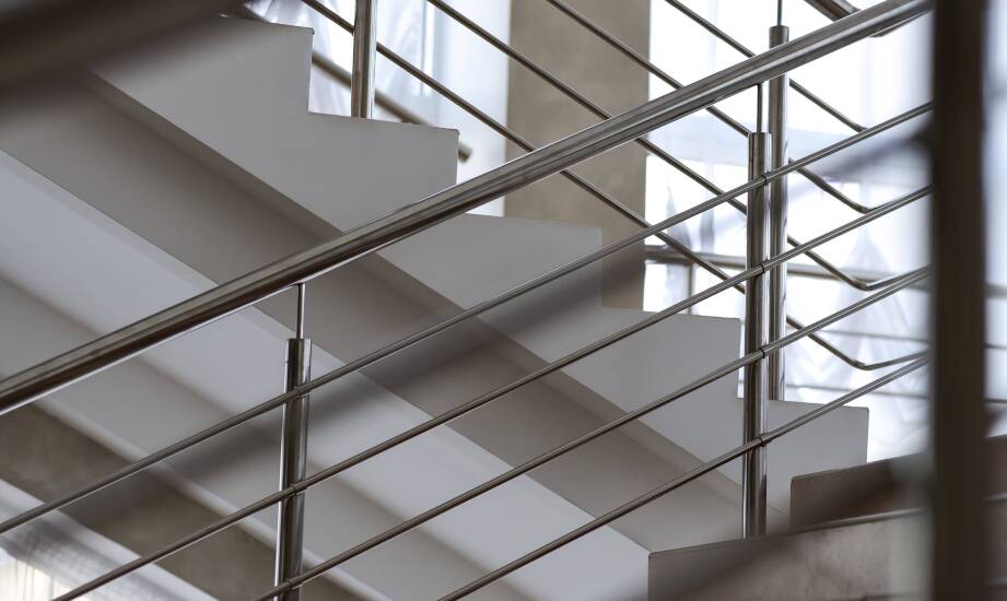 Zastosowanie prętów nierdzewnych w projektach architektonicznych