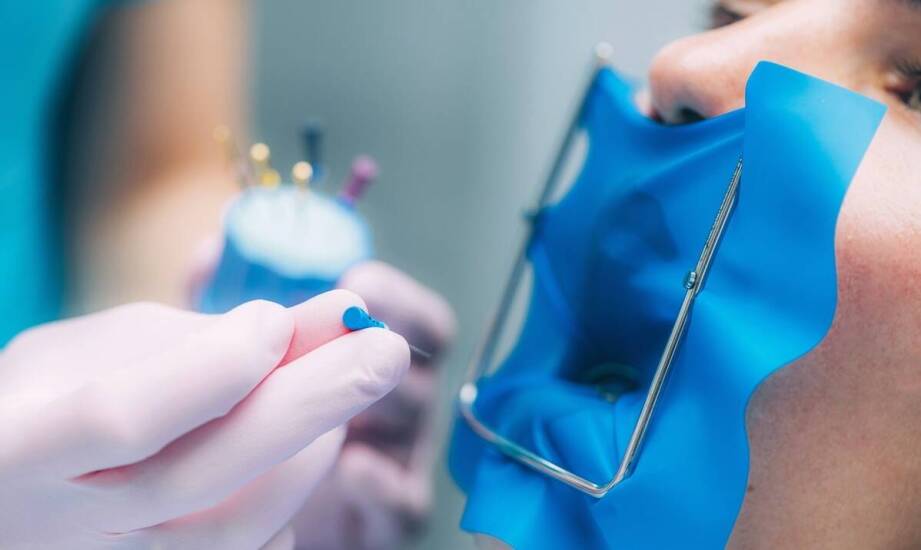 Regeneracja kości jako fundament udanej implantacji stomatologicznej