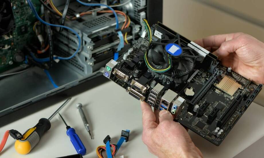 Odzyskiwanie danych – jak przygotować się do współpracy z serwisem?