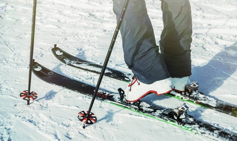 Jakie korzyści płyną z testowania sprzętu narciarskiego na kotelnicy białczańskiej?