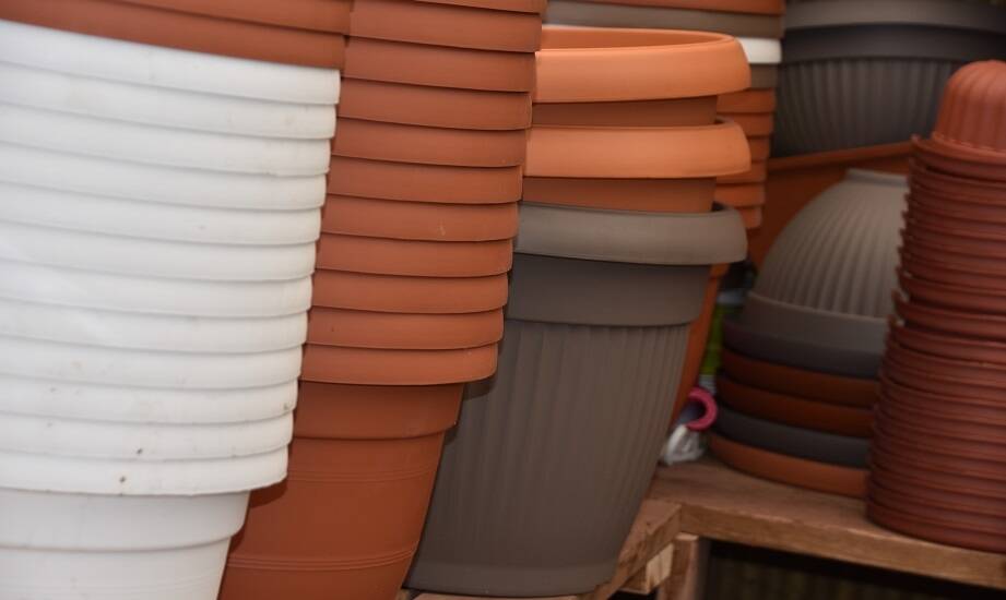 Doniczki plastikowe: praktyczne rozwiązanie dla nowoczesnych ogrodów