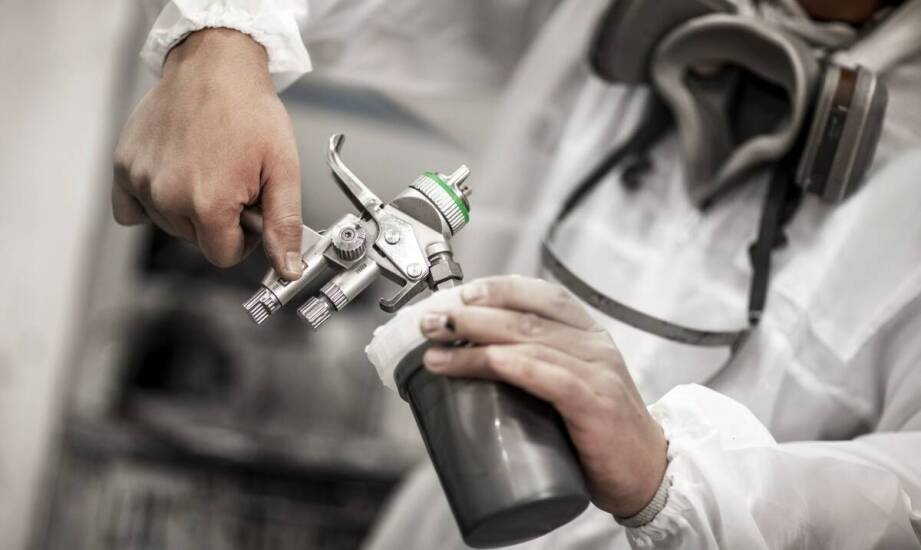 Jak technologie farb przemysłowych wpływają na wydajność produkcji