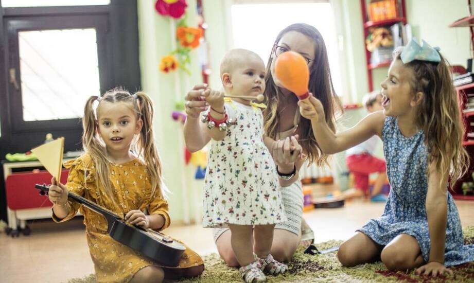 Zajęcia muzyczne dla dzieci – jakie korzyści przynoszą?