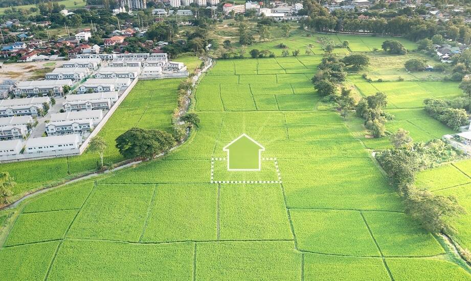 Działki na sprzedaż – na co zwrócić uwagę przy wyborze lokalizacji?