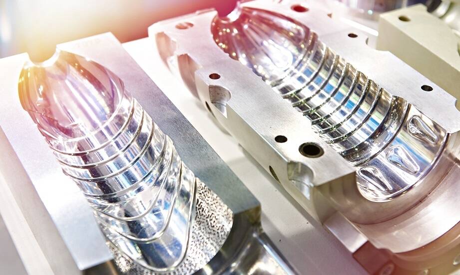 Zastosowanie form rozdmuchowych w produkcji opakowań spożywczych: Co warto wiedzieć?