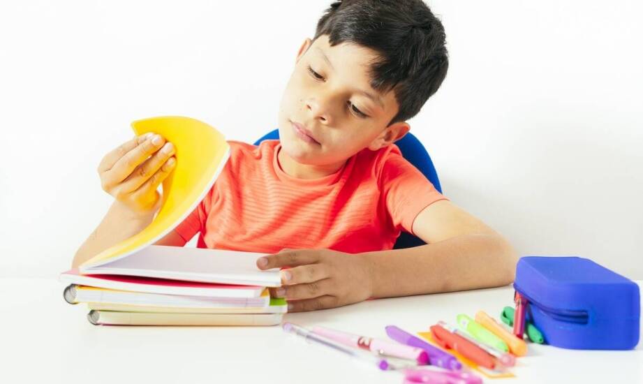 Jakie znaczenie mają prace domowe w nauce chemii na korepetycjach?