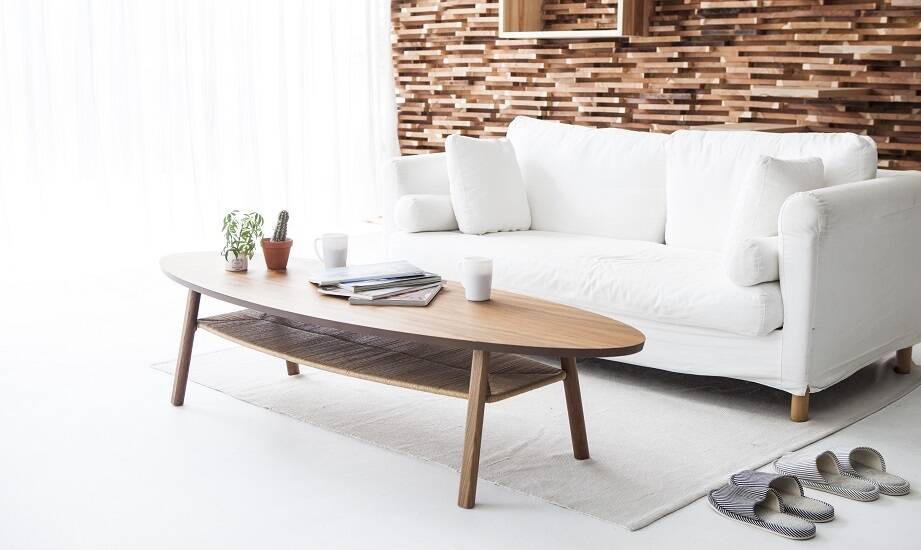 Jakie akcesoria warto dobrać do stolika kawowego?