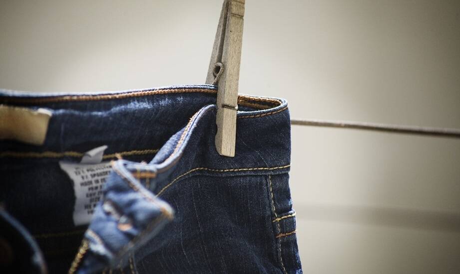 Suszarka na pranie stojąca – oszczędność miejsca i czasu w każdym domu