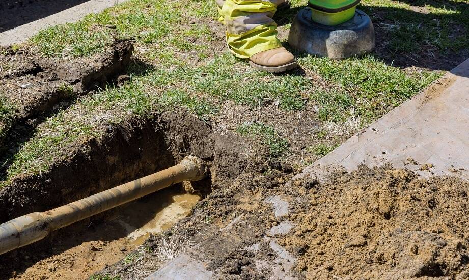 Jakie są zalety technologii bezwykopowej w przeciskach sterowanych?
