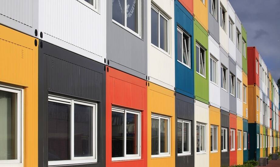 Zastosowanie kontenerów mieszkalnych w turystyce i hotelarstwie