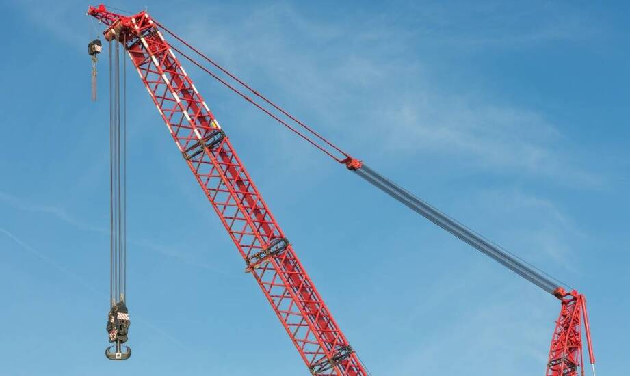 Jak przebiega profesjonalny montaż dźwignic krok po kroku?