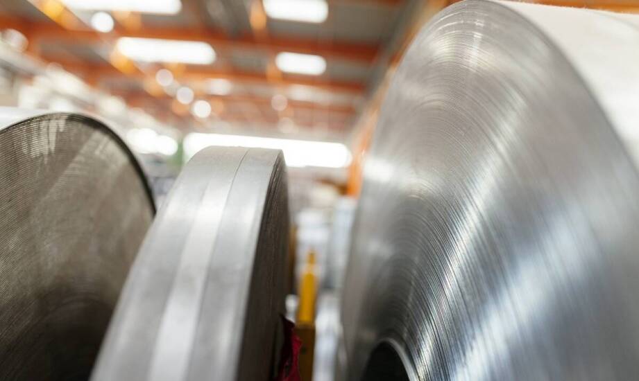 Blachy ze stali nierdzewnej: trwałość i odporność w trudnych warunkach przemysłowych