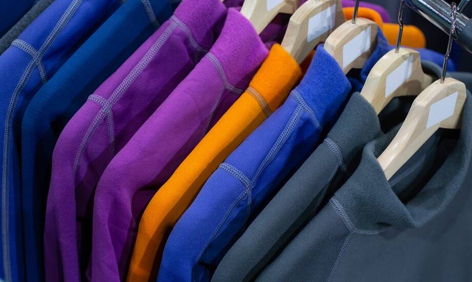 Bielizna termoaktywna dla dzieci – jak zapewnia ochronę przed przegrzaniem i wychłodzeniem?