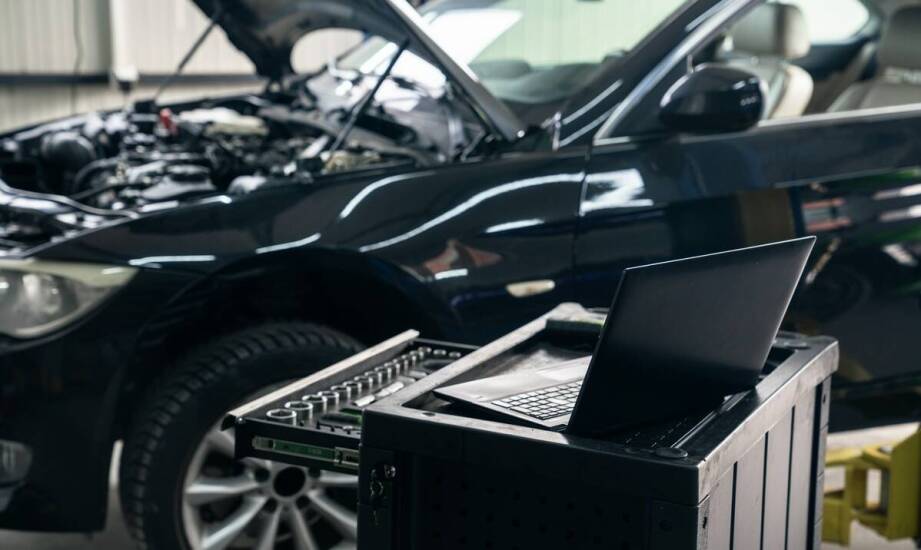 W jaki sposób nowoczesne urządzenia do diagnostyki komputerowej zwiększają precyzję napraw?