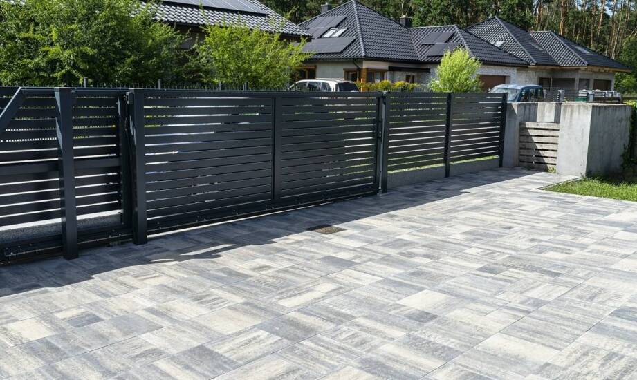 Jakie opcje personalizacji oferują nowoczesne systemy ogrodzeniowe?