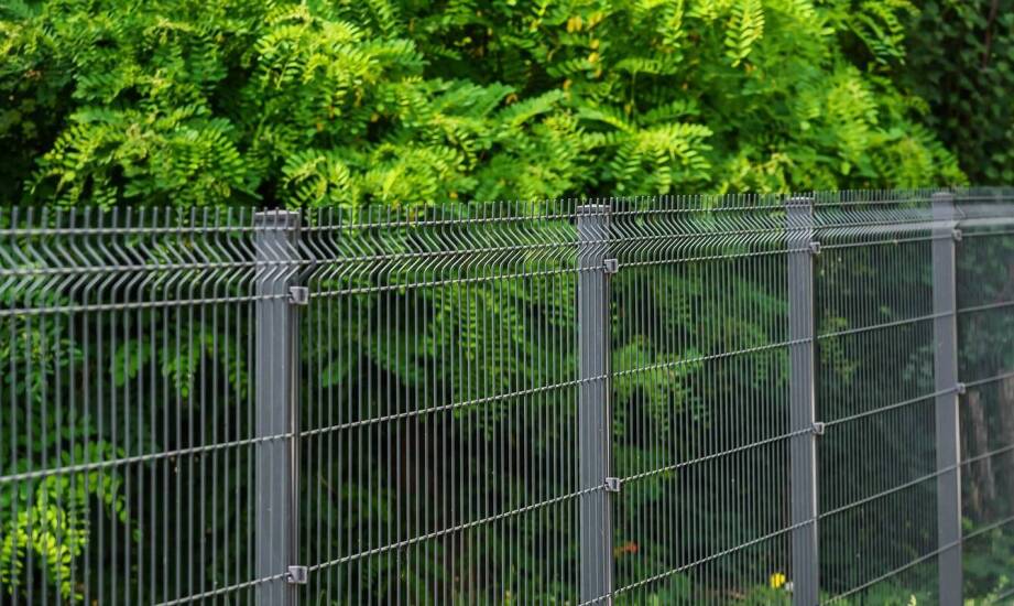 Wpływ jakości wykonania na trwałość ogrodzeń metalowych