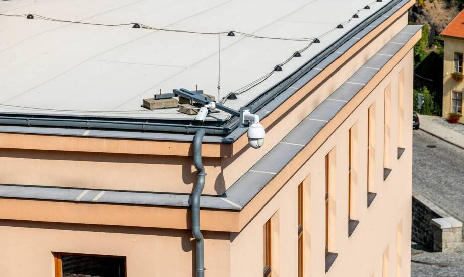 Wpływ monitoringu na ochronę mienia w obiektach przemysłowych w Katowicach