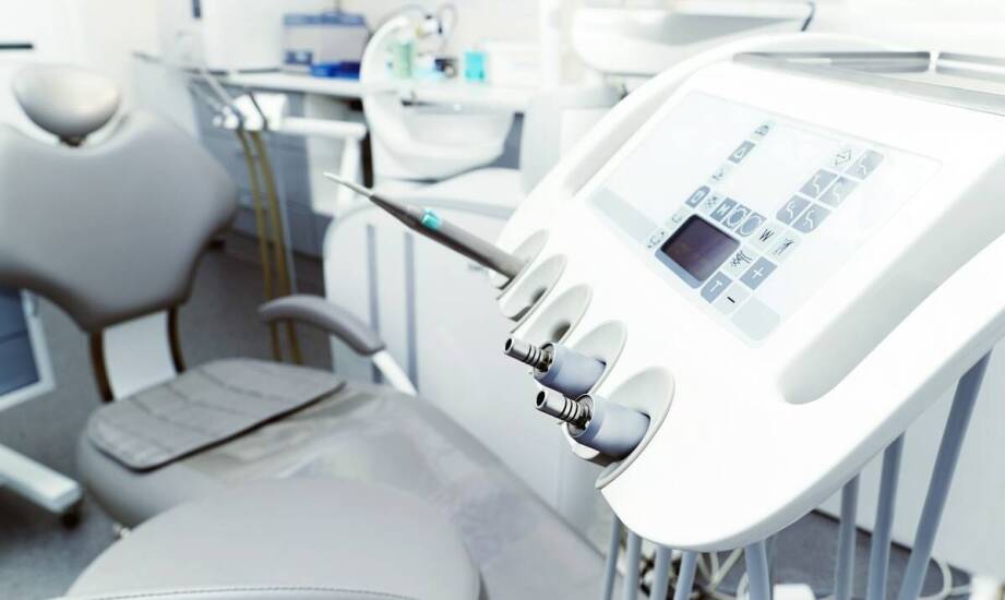 Innowacje w wyposażeniu dentystycznym: Trendy i nowinki technologiczne
