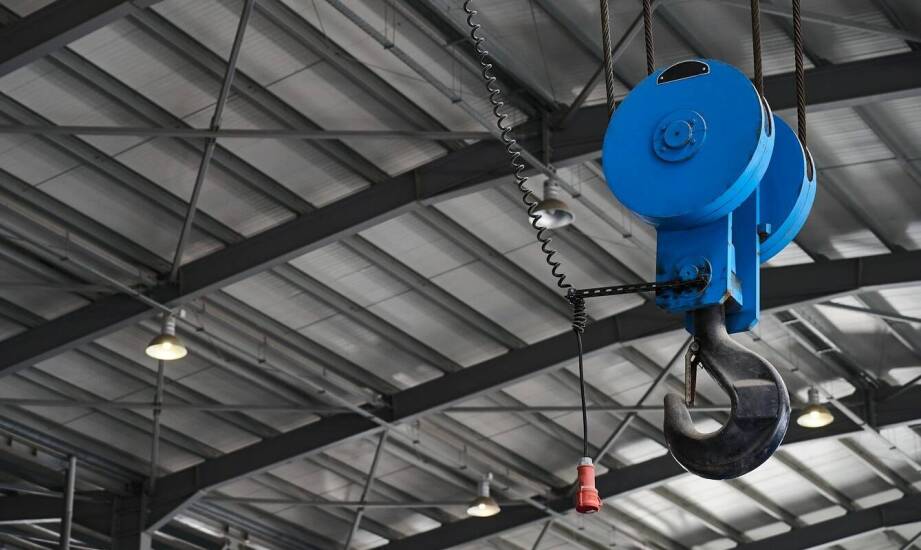 Zwiększenie wydajności dzięki zastosowaniu trawersy metalowej w przemyśle