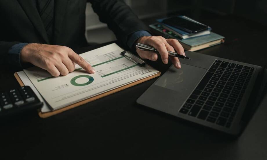 Znaczenie analizy prawnej w planowaniu restrukturyzacji firmy