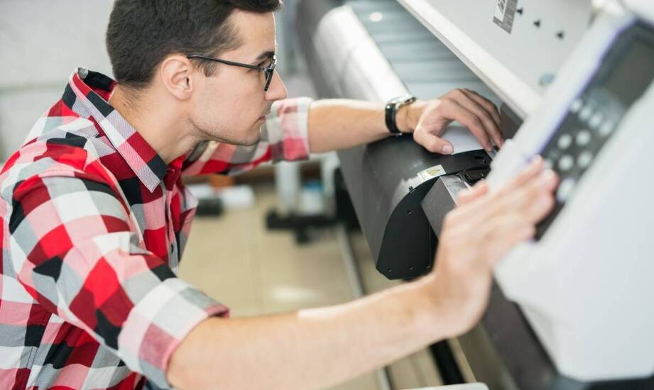 Jakie elementy wpływają na szybkość naprawy drukarek Epson?