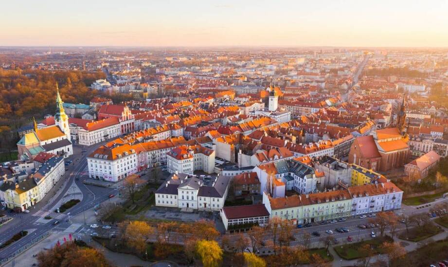 Wartość rynkowa kamienic w Łodzi: jakie czynniki ją kształtują?