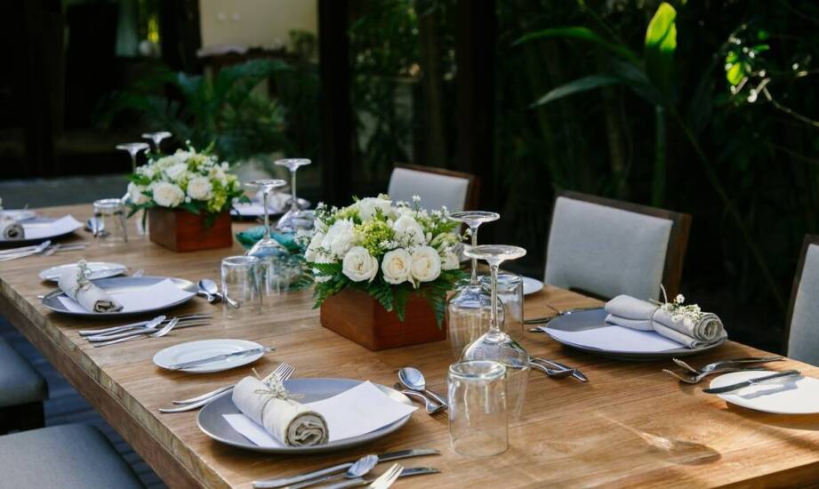 Wpływ naczyń jednorazowych na efektywność cateringów plenerowych