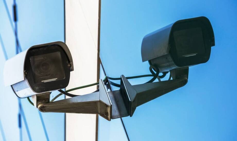 Jakie korzyści przynosi wynajem wieży do monitoringu w kontekście bezpieczeństwa?