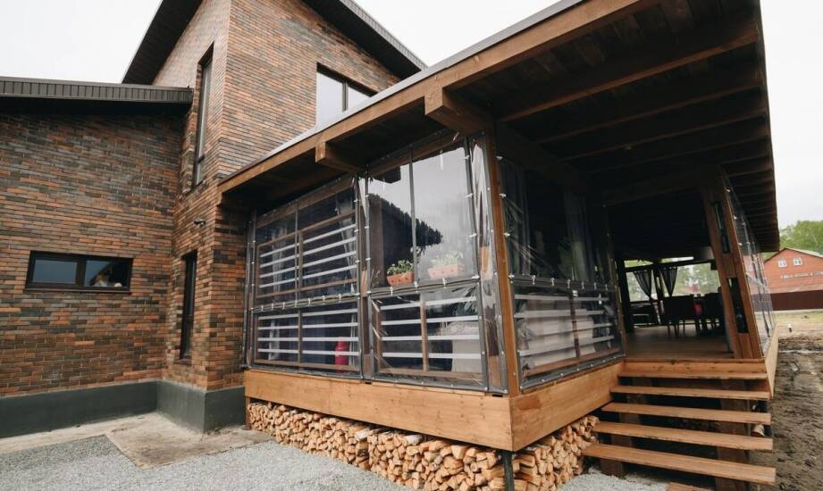 Zrównoważone materiały w produkcji elewacji z gabionów