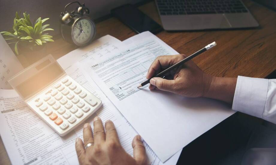 Jak doradztwo księgowe może pomóc w unikaniu błędów podatkowych?