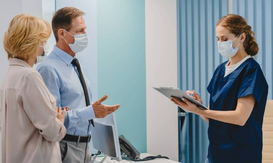 Jak wygląda pierwszy kontakt z kliniką ortopedyczną dla nowych pacjentów?