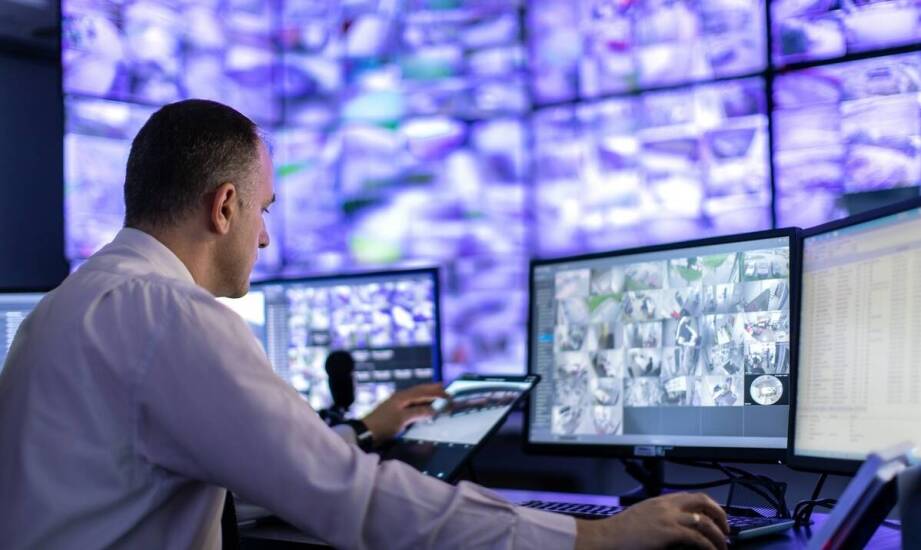 Innowacyjne systemy sterowania w branży elektroenergetycznej: przegląd możliwości