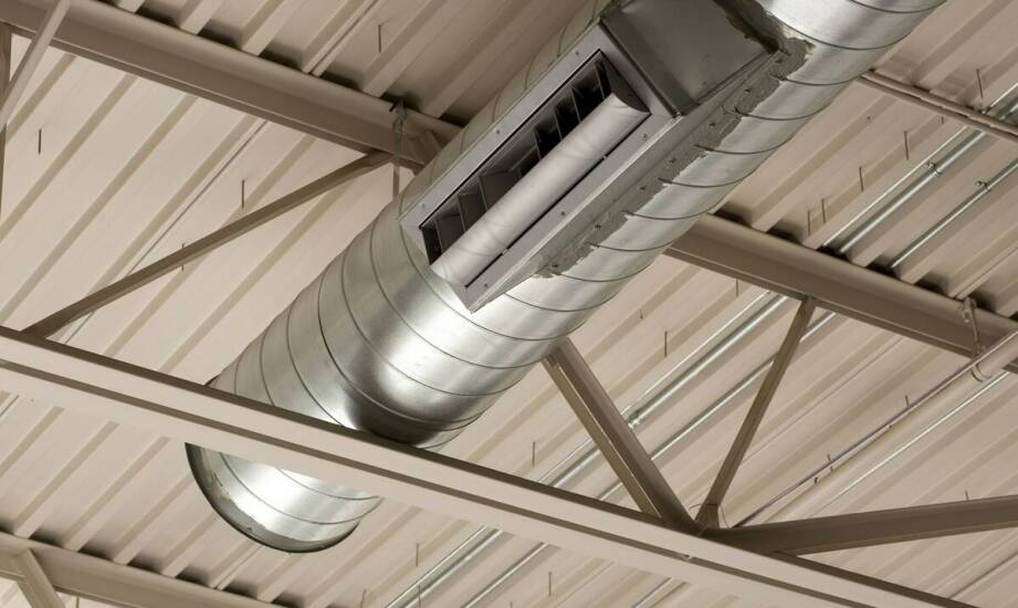 Kanały wentylacyjne a komfort cieplny – jak wpływają na temperaturę w pomieszczeniach?