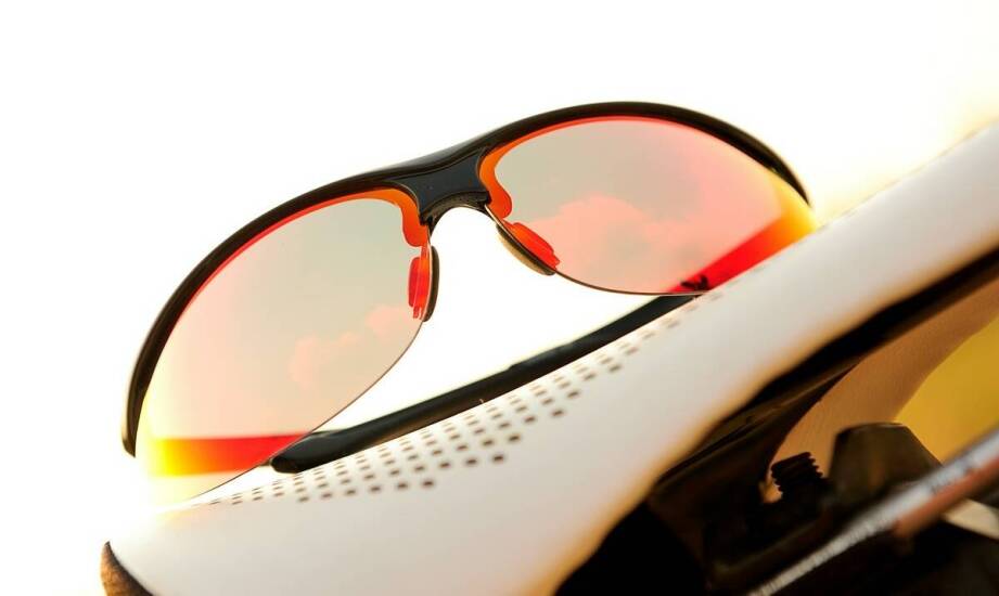 Bezpieczeństwo na drodze – jak kaski i dętki rowerowe wspierają rowery?