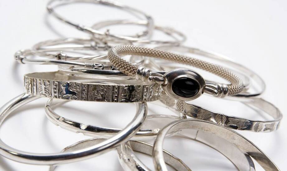 Jak bead mogą urozmaicić klasyczne wzory pierścionków?