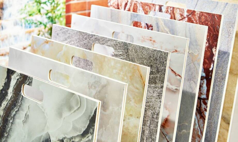 Porównanie technik montażu płyt kamiennych na elewacji