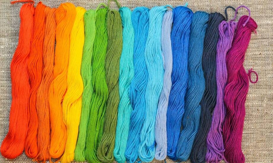 Jak zaplanować zakupy włóczek, aby maksymalnie wykorzystać dostępne oferty?