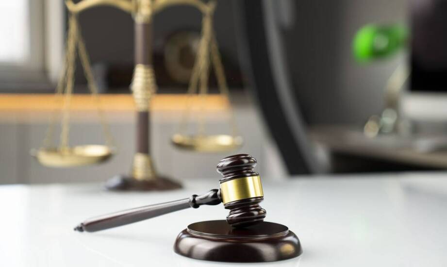 Jakie są alternatywy dla zamiany kary ograniczenia wolności na karę grzywny?