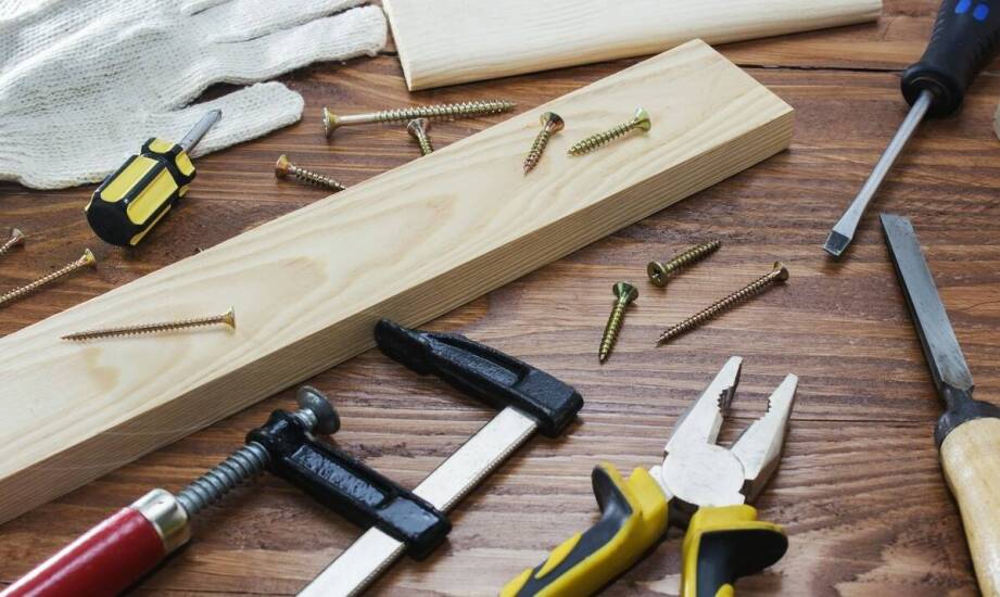 Jak odrdzewiacz 5l przyczynia się do przedłużenia żywotności narzędzi ręcznych?