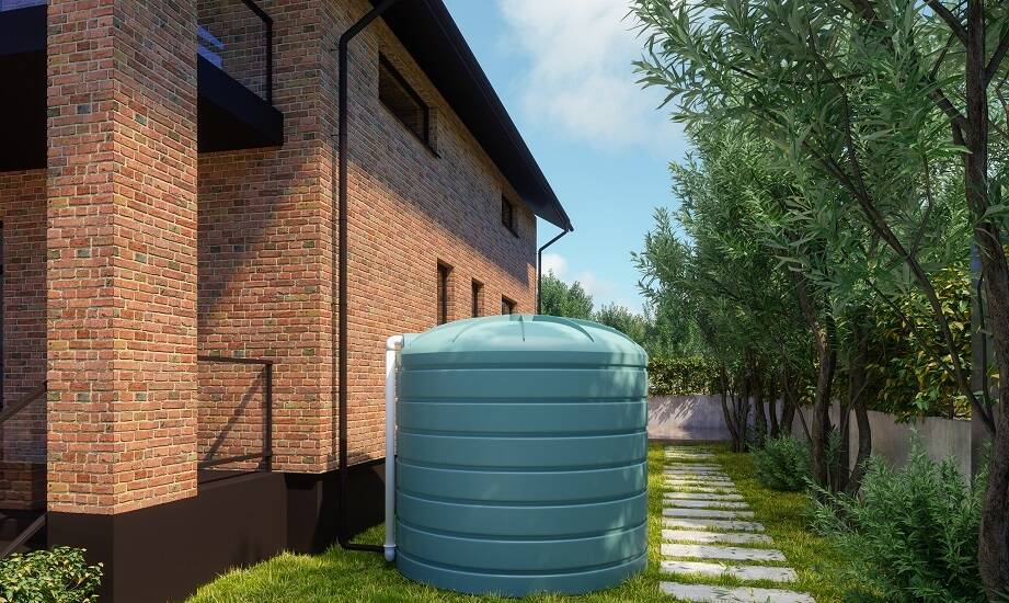 Zalety instalacji zbiornika retencyjnego na deszczówkę w kontekście zmian klimatycznych