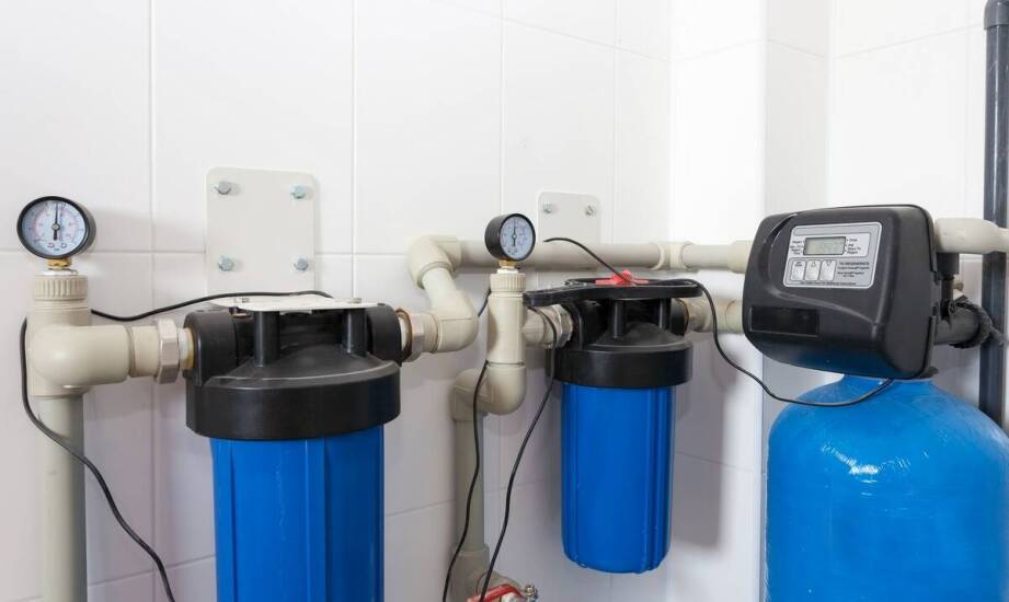 Jakie problemy rozwiązuje zastosowanie zmiękczacza do wody?