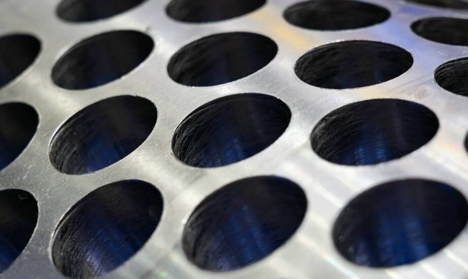 Jakie materiały są najczęściej stosowane w produkcji zbiorników magazynowych?