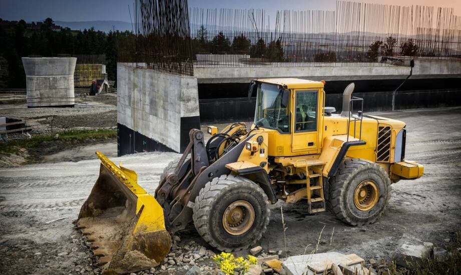 Przewodnik po kosztach leasingu koparki dla nowych przedsiębiorców