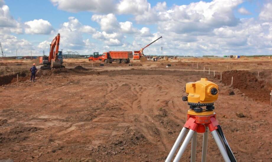 Jakie są zalety korzystania z usług niwelacji terenu?