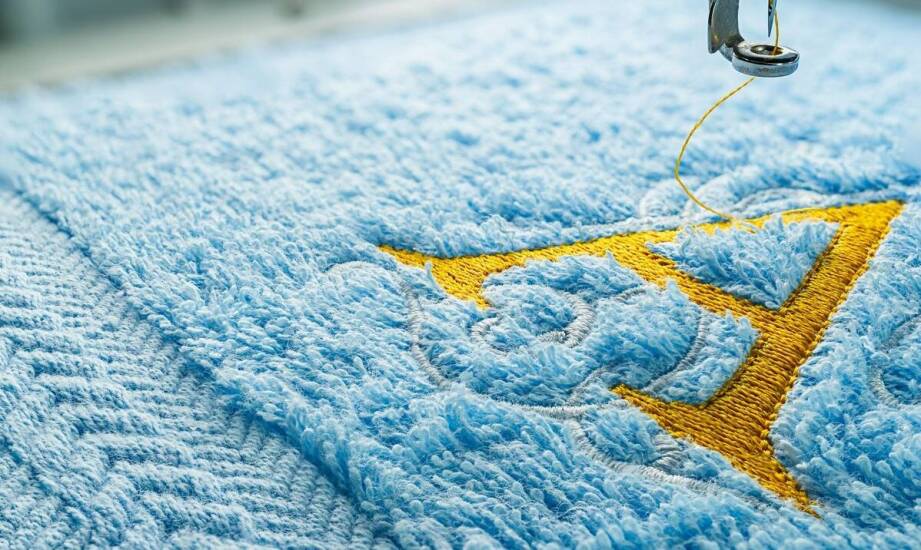 Jakie są zalety technologii ultradźwiękowej w cięciu i laminowaniu tkanin?