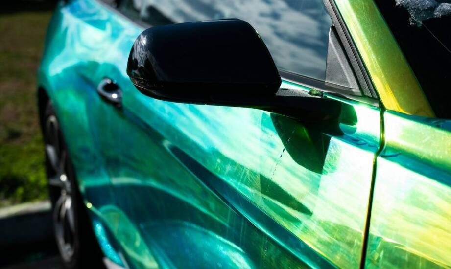 Folie odblaskowe jako element strategii marketingowej firmy