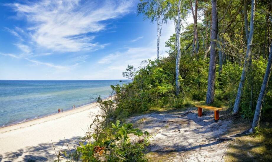 Jakie są opcje noclegowe dla par w najpiękniejszych miejscach nad Bałtykiem?