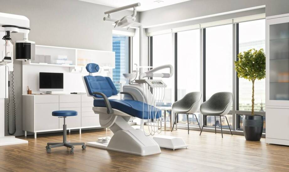 Wybór mebli do gabinetu medycznego: jakie cechy powinny mieć taborety z oparciem?